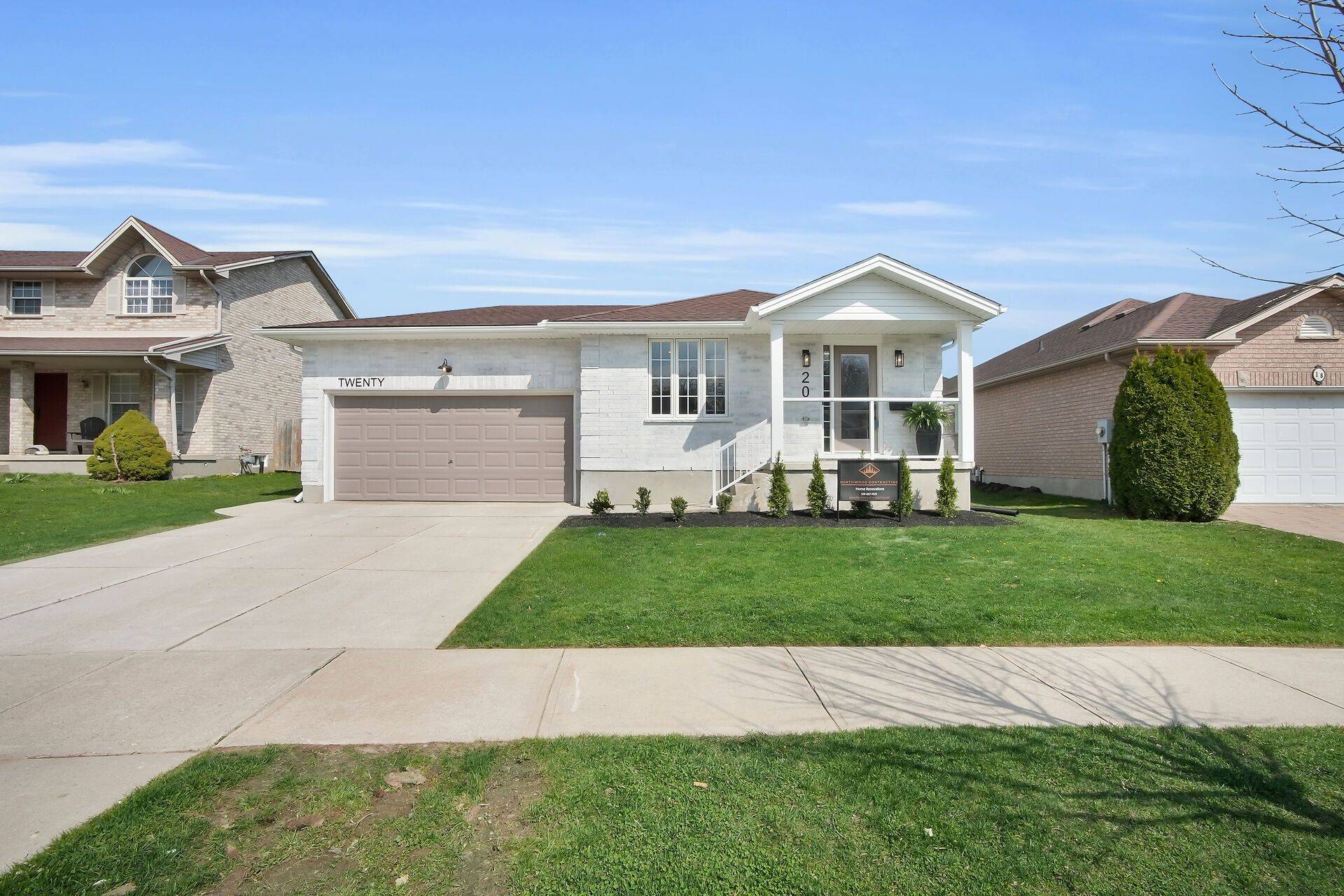 Strathroy-caradoc, ON N7G 4C2,20 Deborah DR