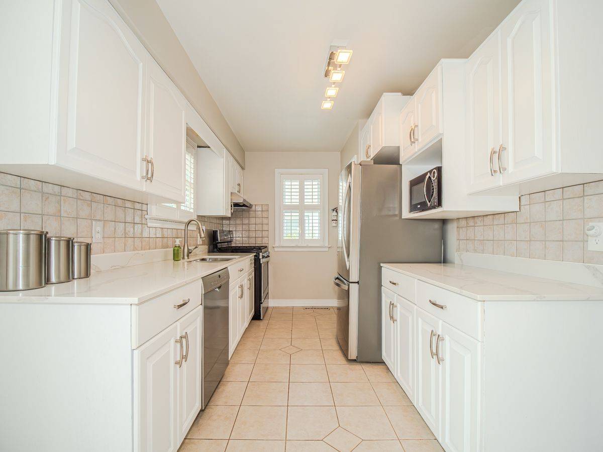 St. Catharines, ON L2M 4A8,67 Dunkeld AVE