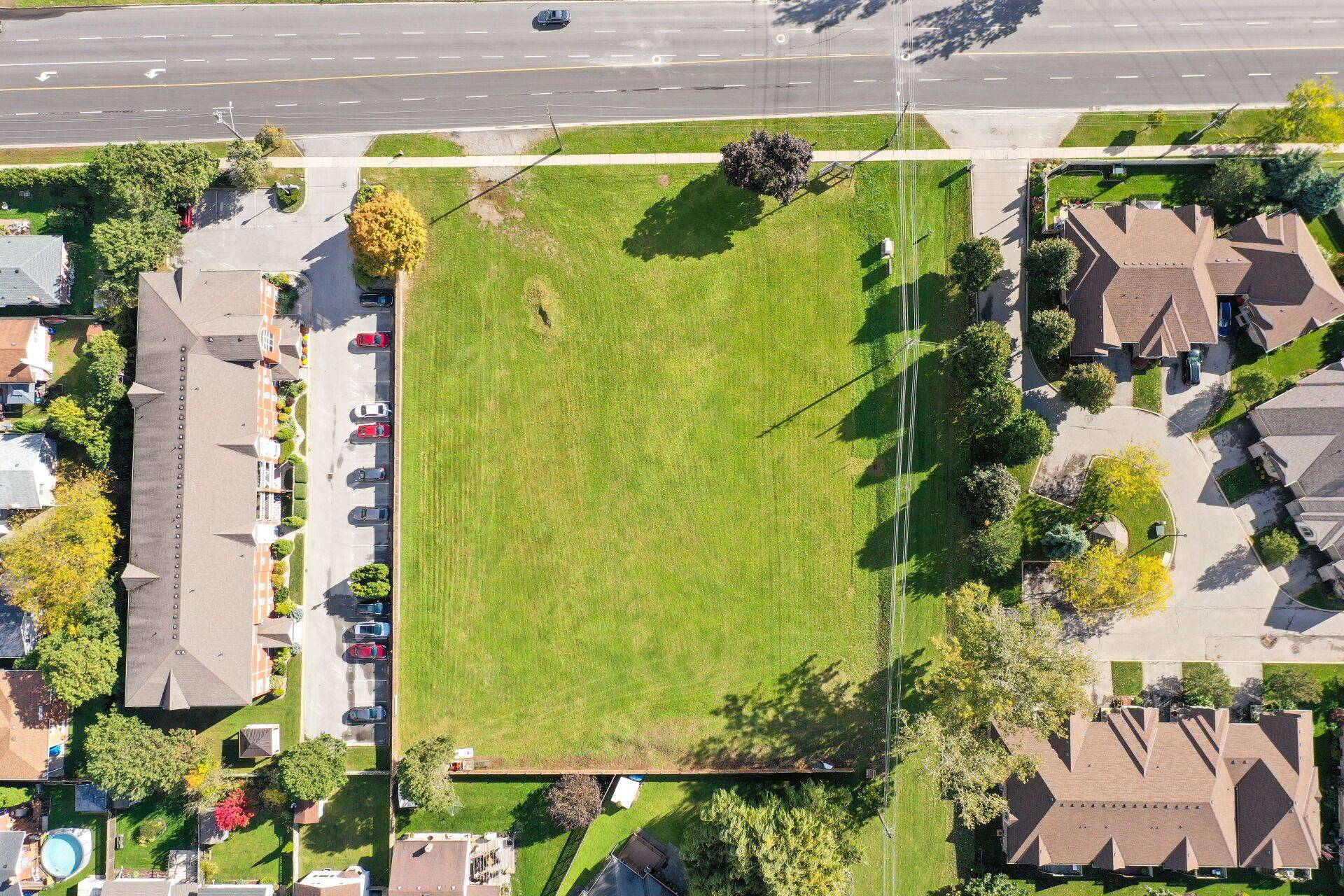 Niagara Falls, ON L2H 1K1,4257 Montrose RD #5