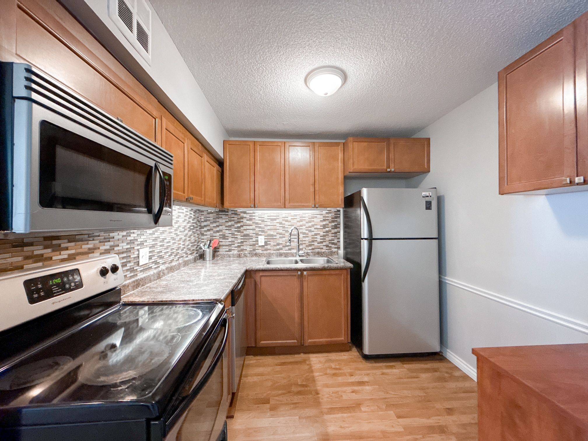 London North, ON N5X 3T6,5 Jacksway CRES #110