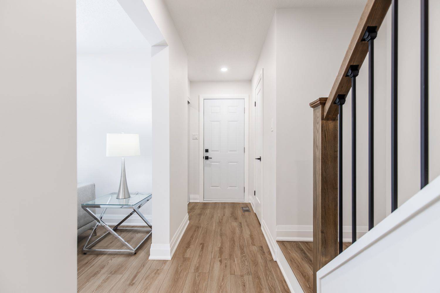Hamilton, ON L0R 1B3,150 Gateshead CRES #101