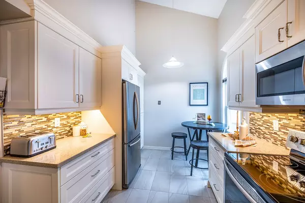 Clarington, ON L1E 1S8,1655 Nash RD #C3