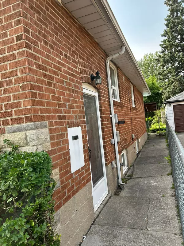 Toronto E04, ON M1K 4J7,43 Century DR #Bsmt
