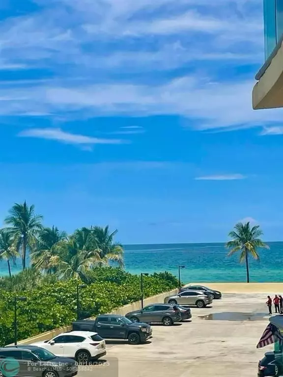 Hollywood, FL 33019,2501 S Ocean Dr #338
