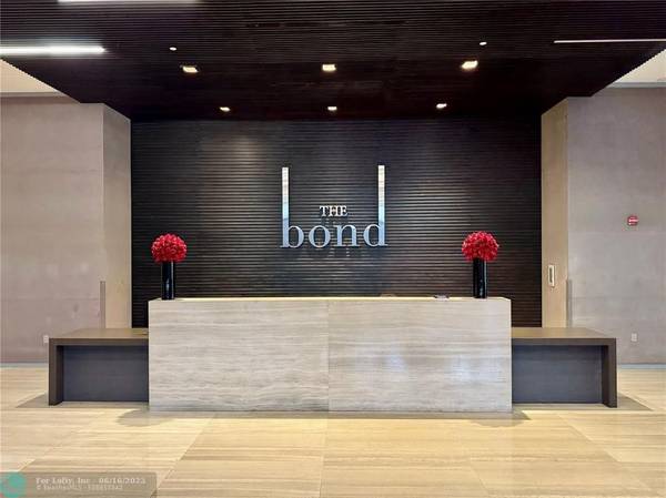1080 Brickell Ave #3700-3701, Miami, FL 33131