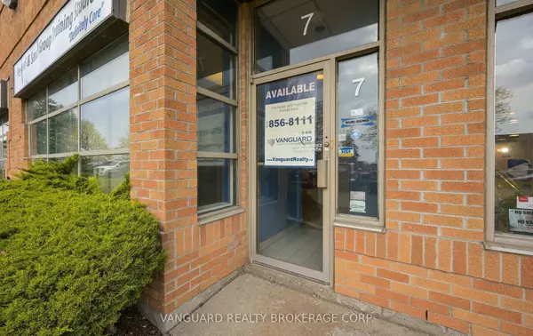 Vaughan, ON L4K 4C7,70 Villarboit CRES #7