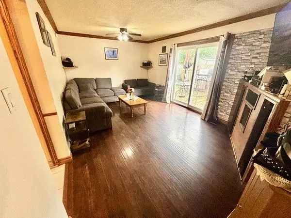 London South, ON N6E 2A8,1251 Jalna BLVD
