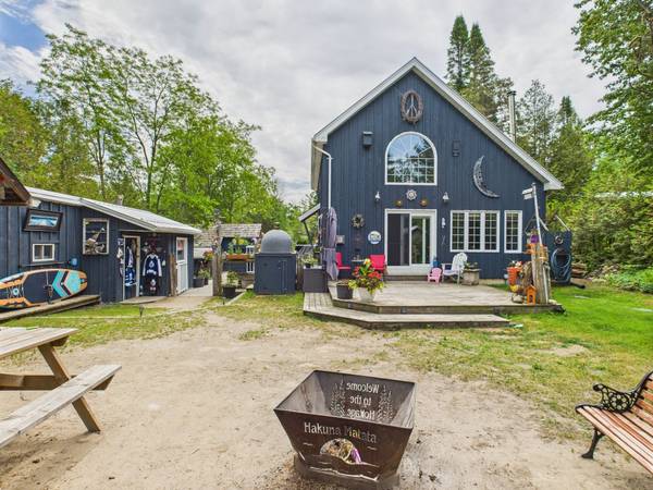 45 Smith LN, Huron-kinloss, ON N2Z 0B3