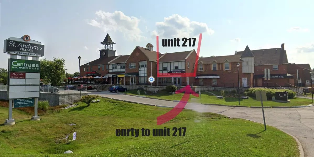 2 Orchard Heights BLVD #217, Aurora, ON L4G 3W3