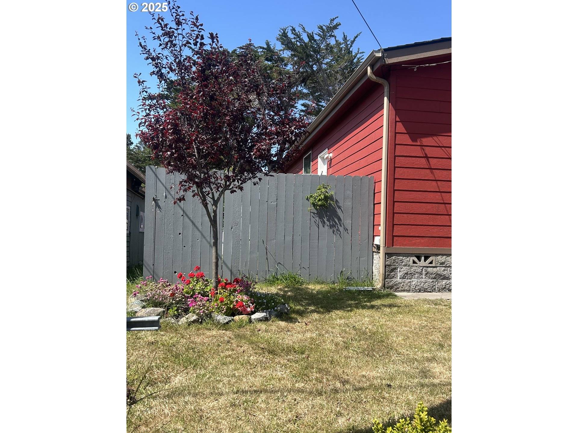 Gold Beach, OR 97444,94223 1ST ST