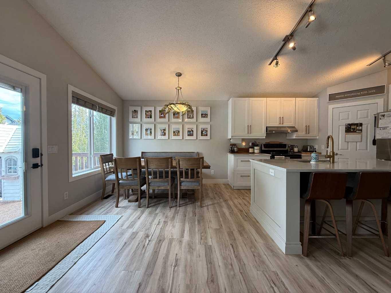 Whitecourt, AB T7S 1X1,31 Poplar Dr