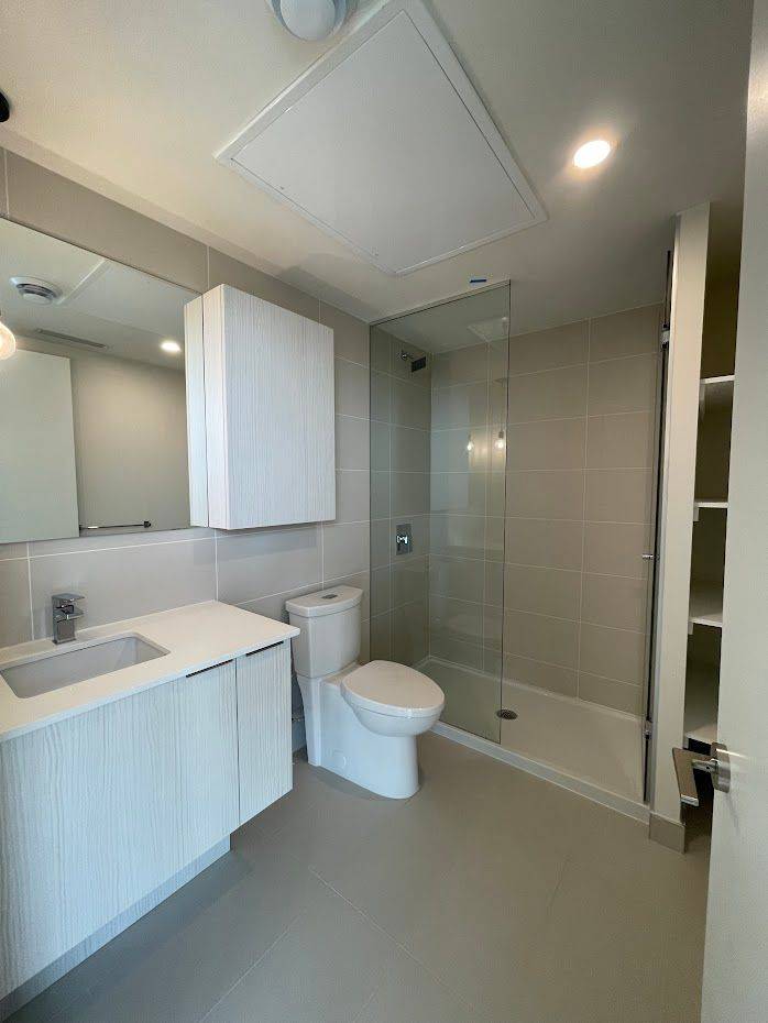 Toronto C13, ON M3A 0A7,10 Deerlick CT #1010