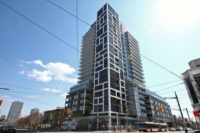501 St Clair AVE W #320, Toronto C02, ON M5P 0A2