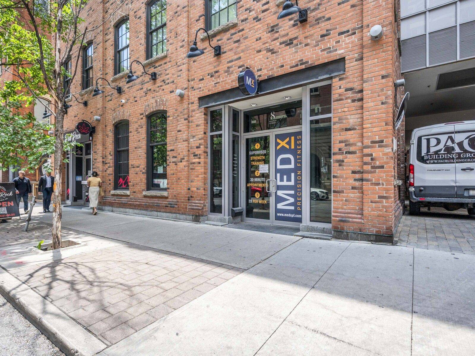 Toronto C08, ON M5E 1M6,8 Church ST