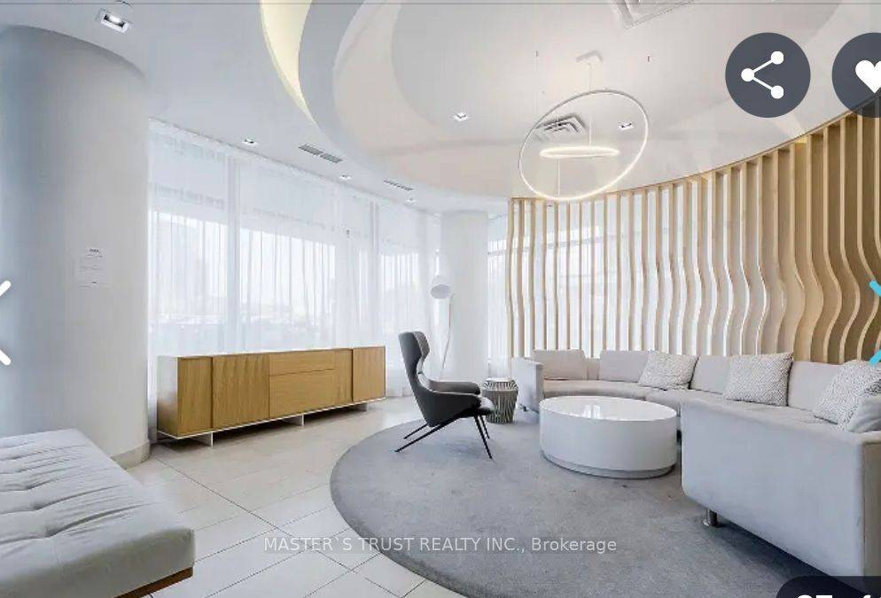 150 Fairview Mall DR #216, Toronto C15, ON M2J 0E7