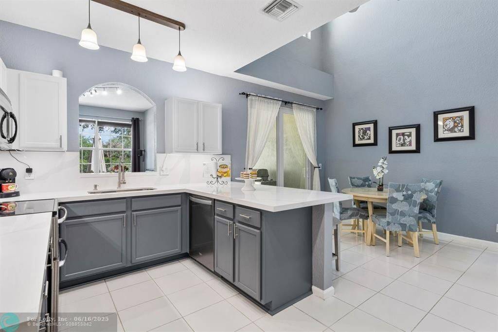 Coral Springs, FL 33076,10512 NW 56th Dr