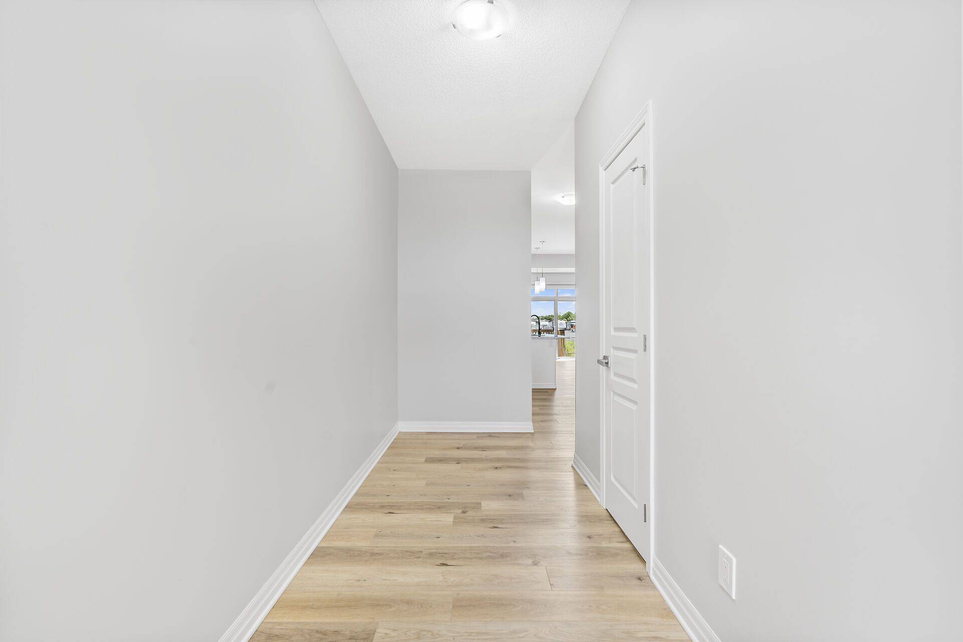 Kingston, ON K7P 0M3,308 Holden ST