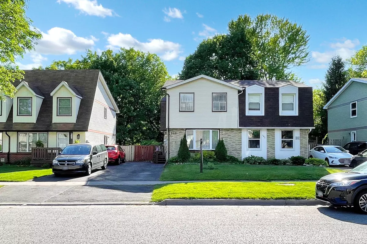 Oshawa, ON L1K 1K4,540 Camelot DR