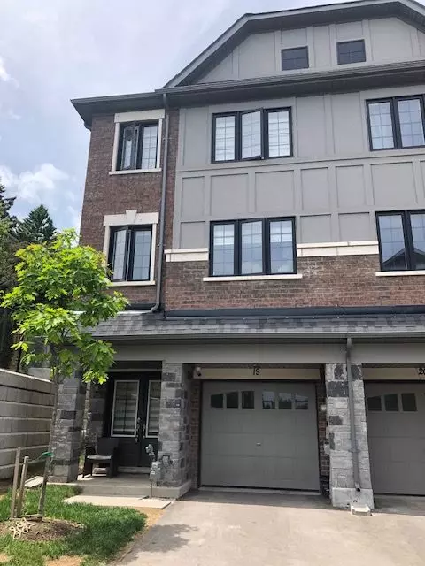 Orangeville, ON L9W 2E6,68 First ST #19