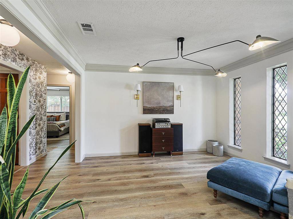 Plano, TX 75023,6512 Elkhurst Drive