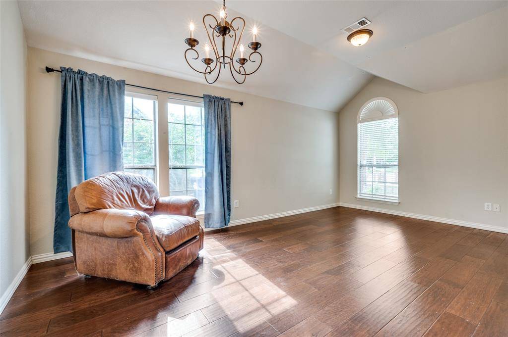 Denton, TX 76205,804 Lynhurst Lane