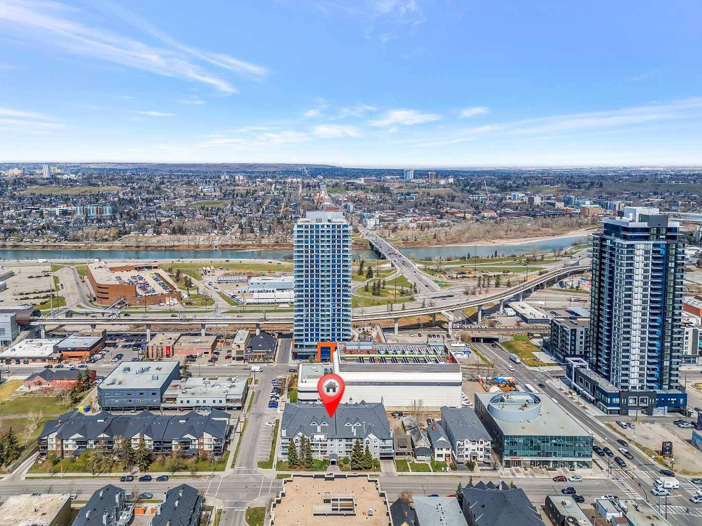 Calgary, AB T3C 0M9,1528 11 AVE Southwest #108