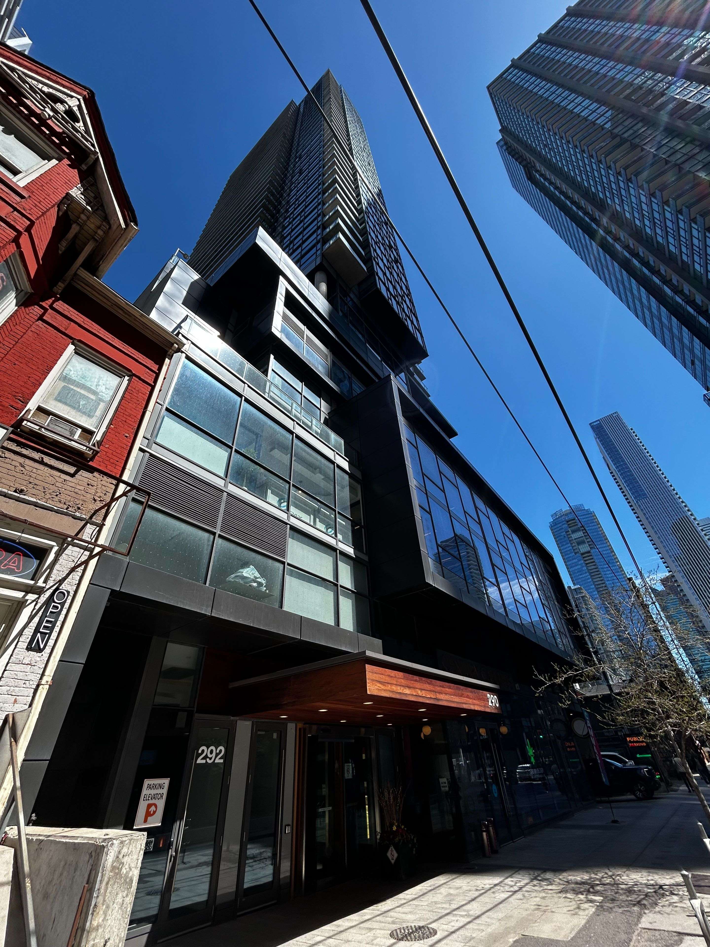 290 Adelaide ST #3507, Toronto C01, ON M5V 1P6