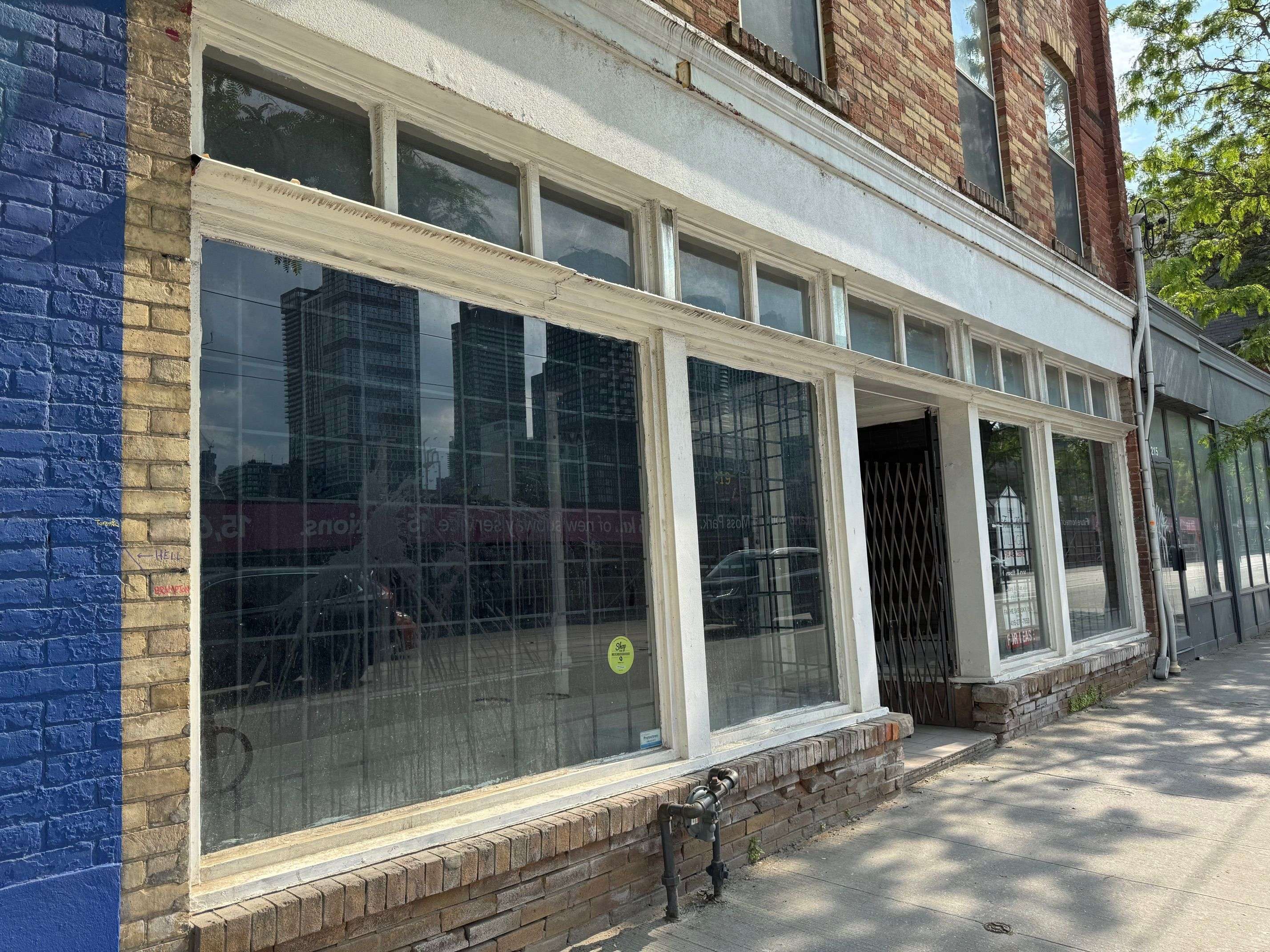 Toronto C08, ON M5A 1S2,219 Queen ST E