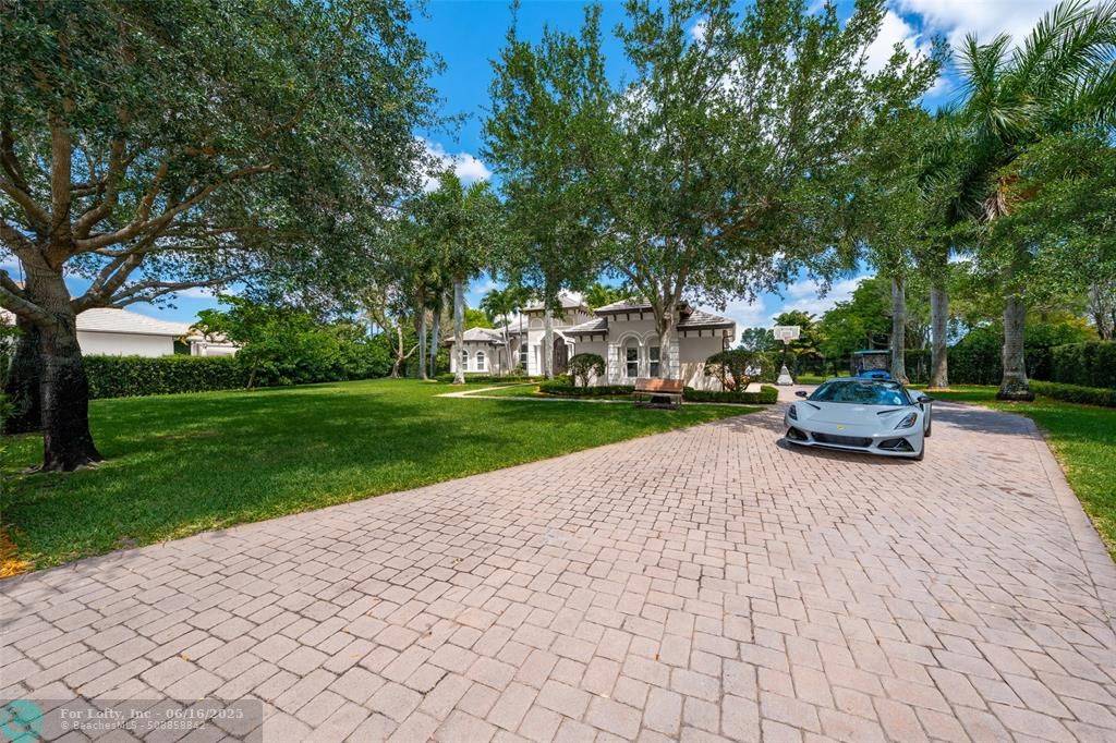 Davie, FL 33330,[StreetName,UnitNumber,StreetNumber,StreetDirPrefix]