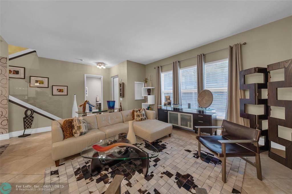 Wilton Manors, FL 33334,2601 NE 14th Ave  #112