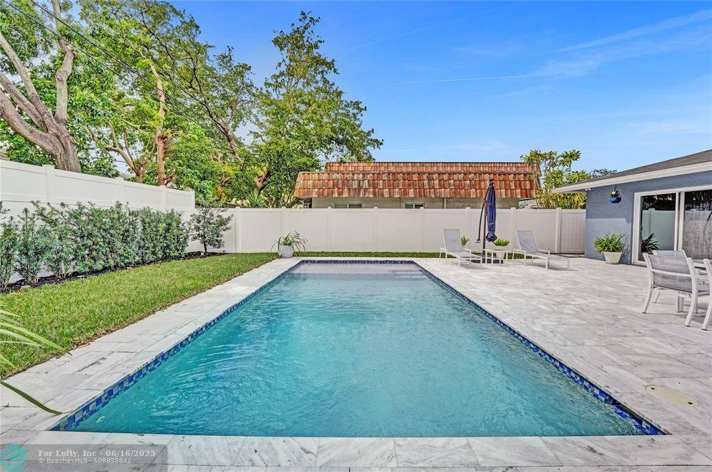 Oakland Park, FL 33334,1280 NE 40th St
