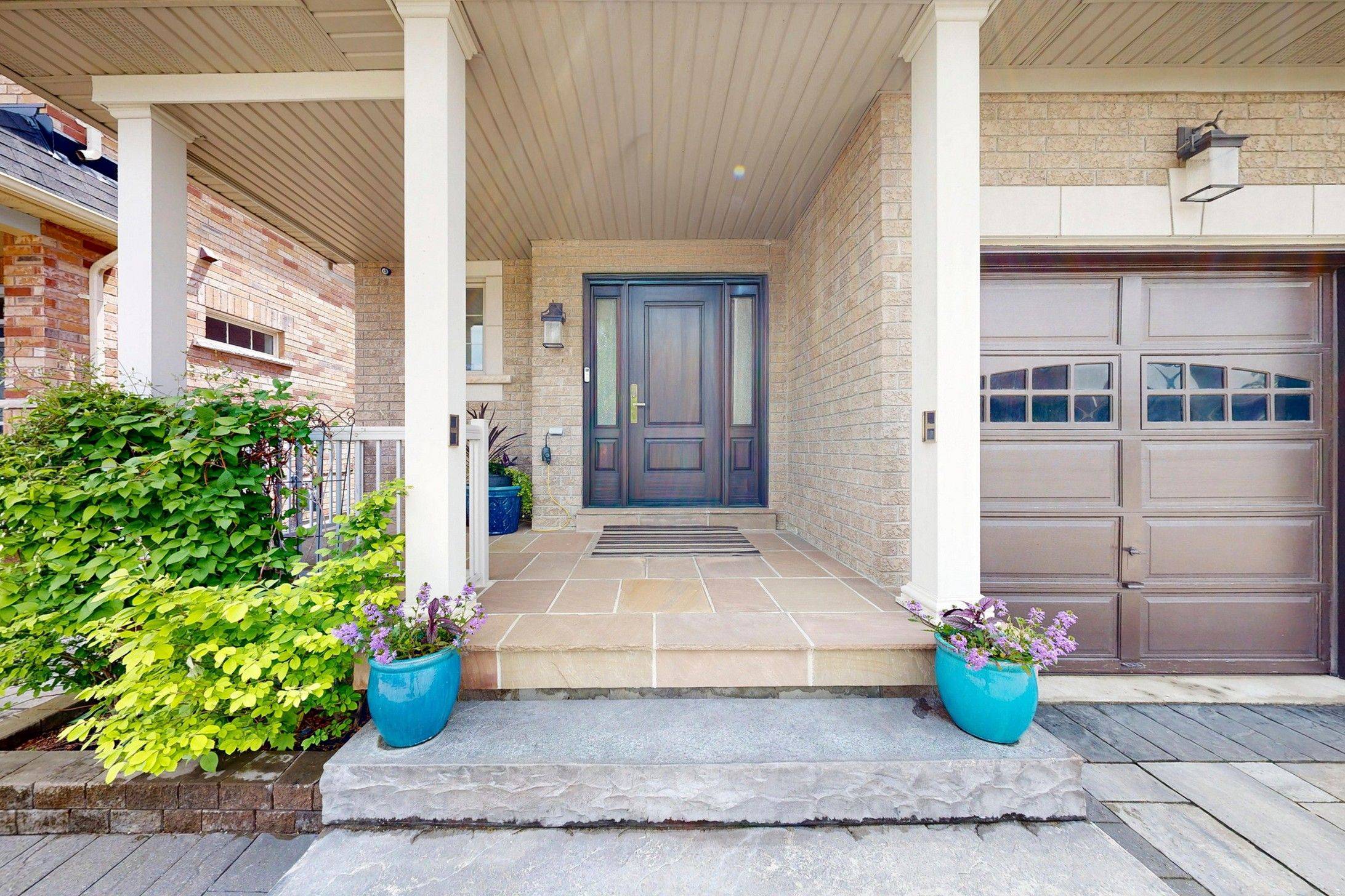 Vaughan, ON L4H 0X5,381 Maria Antonia RD
