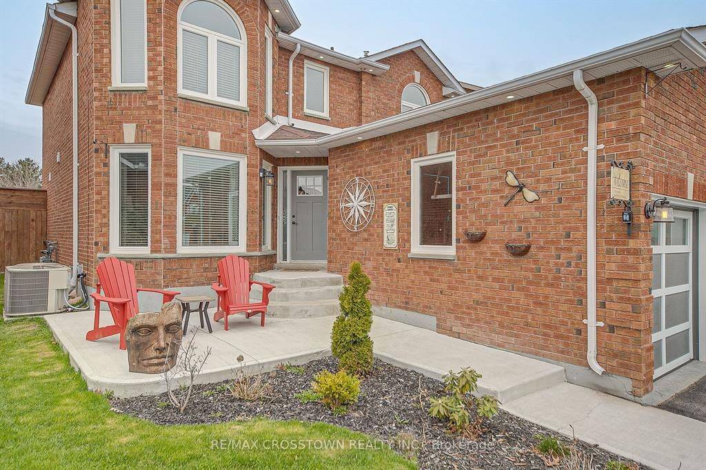 Barrie, ON L4N 7G4,92 Golden Meadow RD