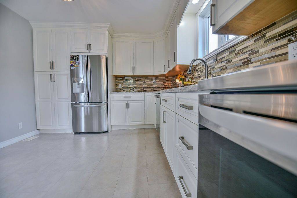 Timmins, ON P4N 4M3,45 Jade AVE