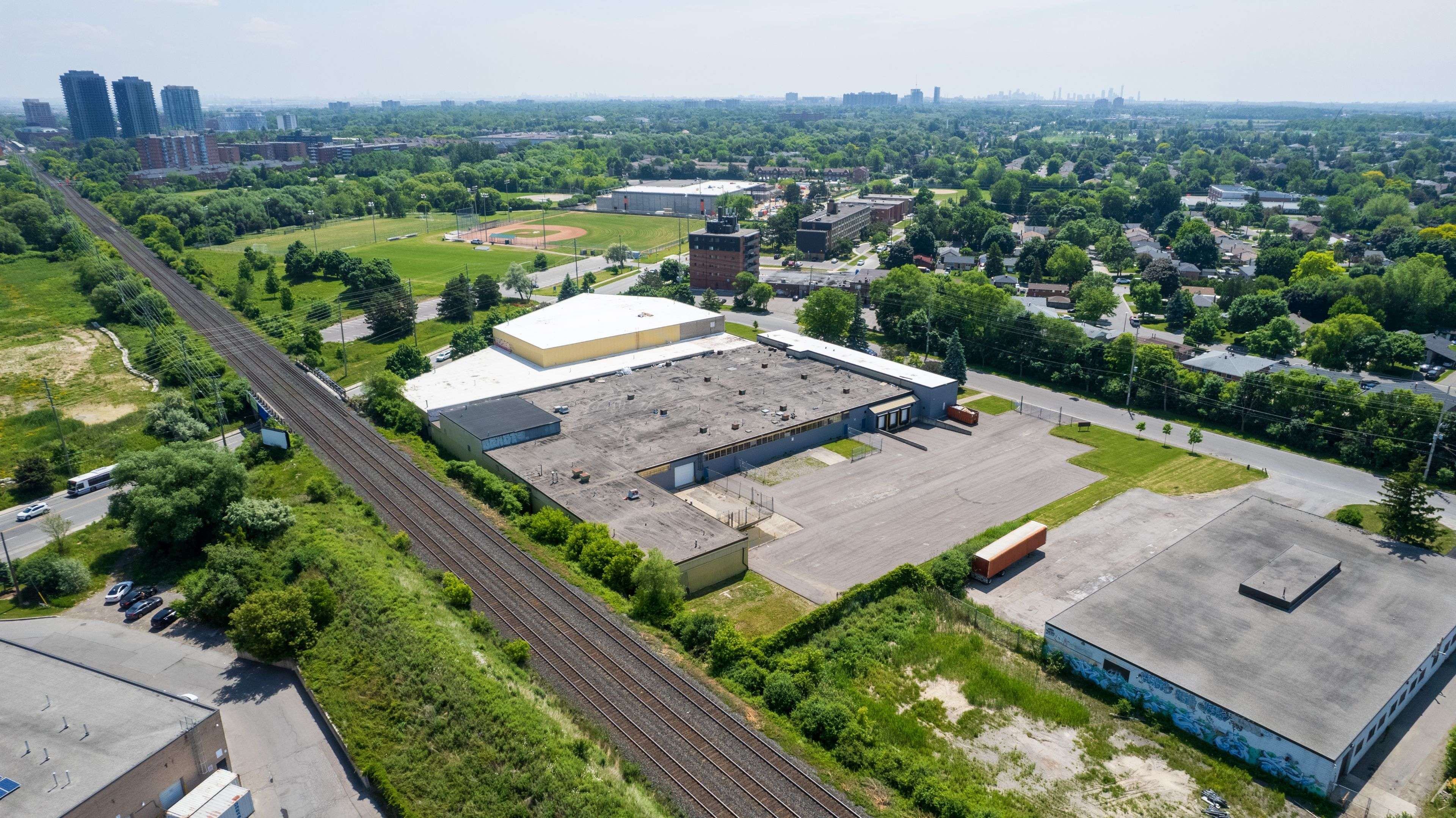 Brampton, ON L6X 1Y9,2-8 Holtby AVE
