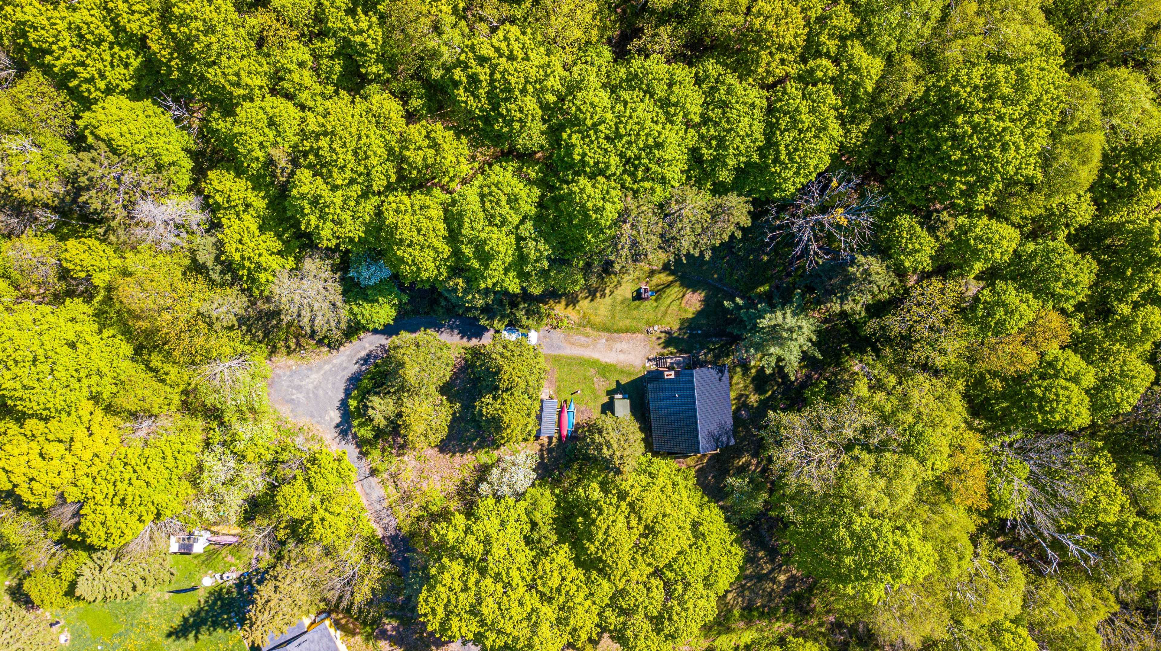 Huntsville, ON P1H 1Y4,527 Aspdin RD