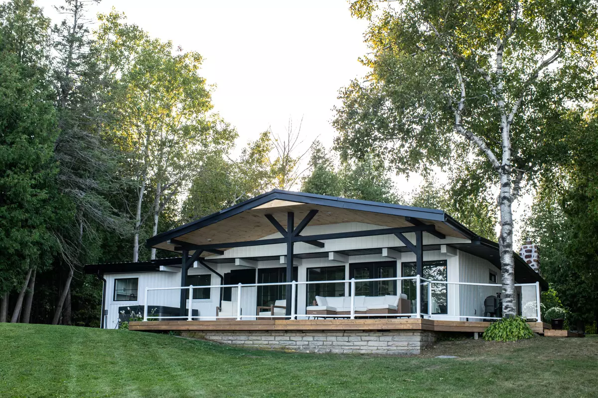 Northern Bruce Peninsula, ON N0H 1W0,193 Tamarac RD