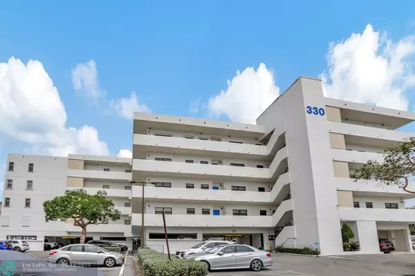 Deerfield Beach, FL 33441,330 SE 20 Ave #205