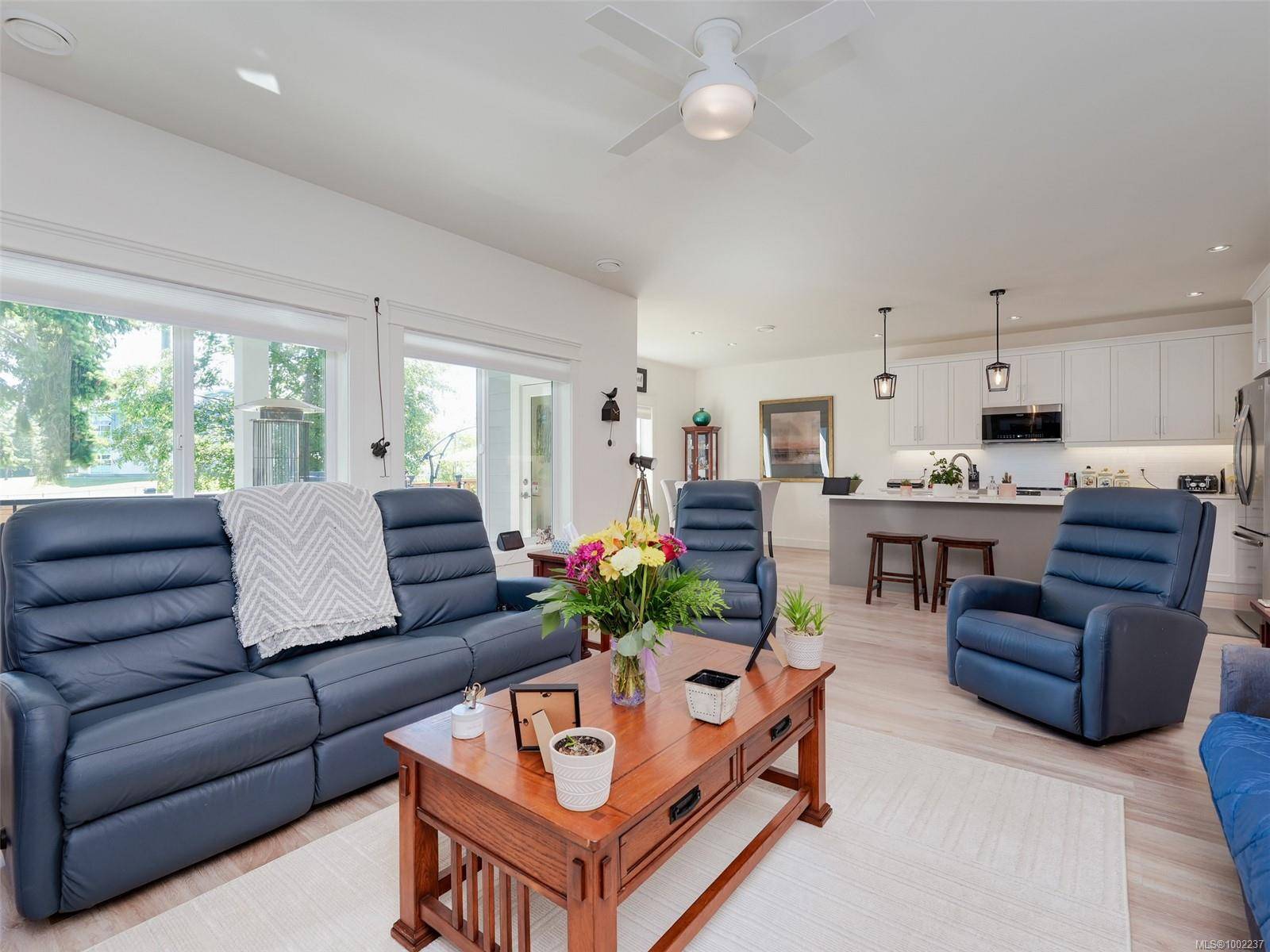 Sooke, BC V9Z 0W3,6512 Noblewood Pl