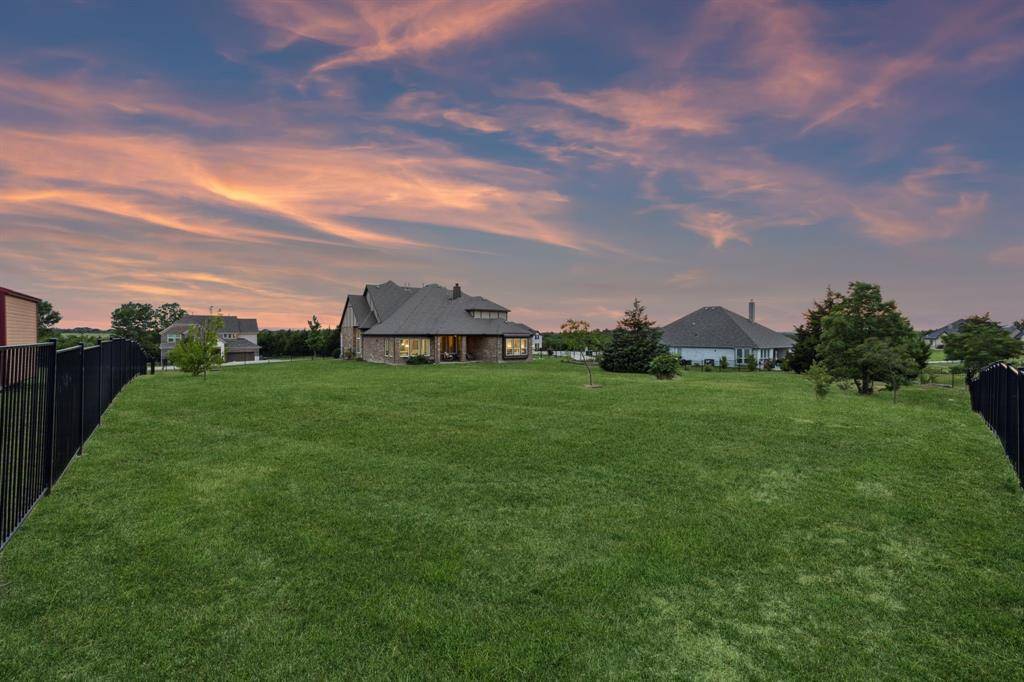 Nevada, TX 75173,2610 Sunset Bay Lane