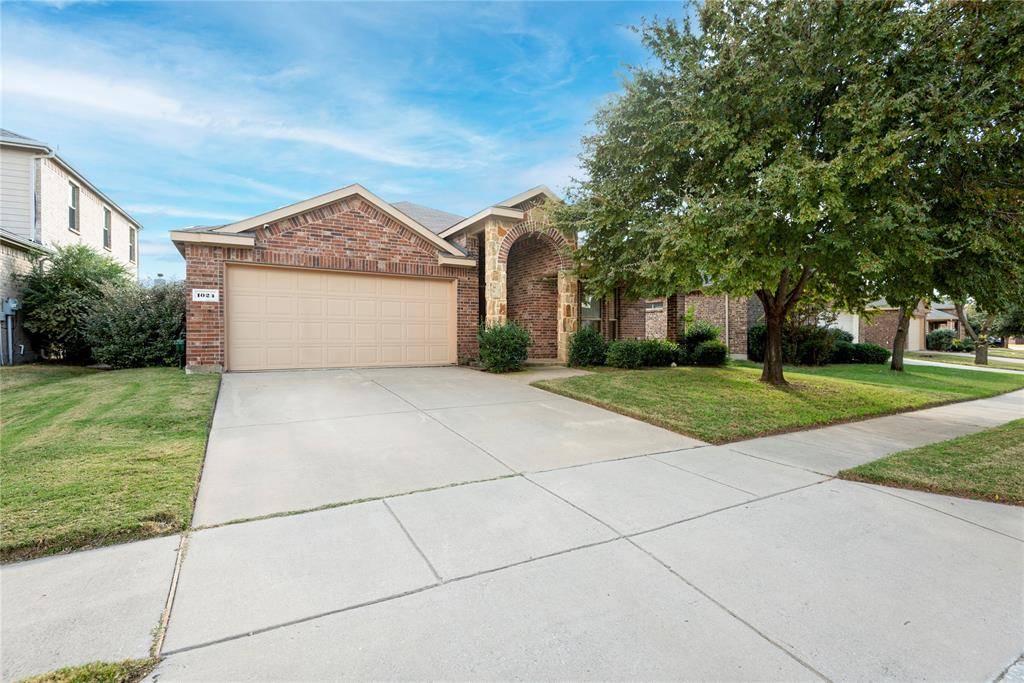 Little Elm, TX 75068,1024 Lake Hollow Drive