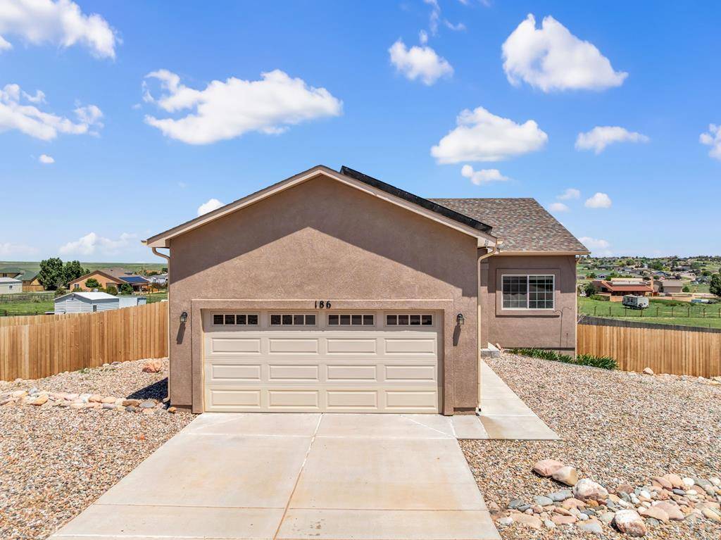 186 S Calle Ramona Dr, Pueblo West, CO 81007