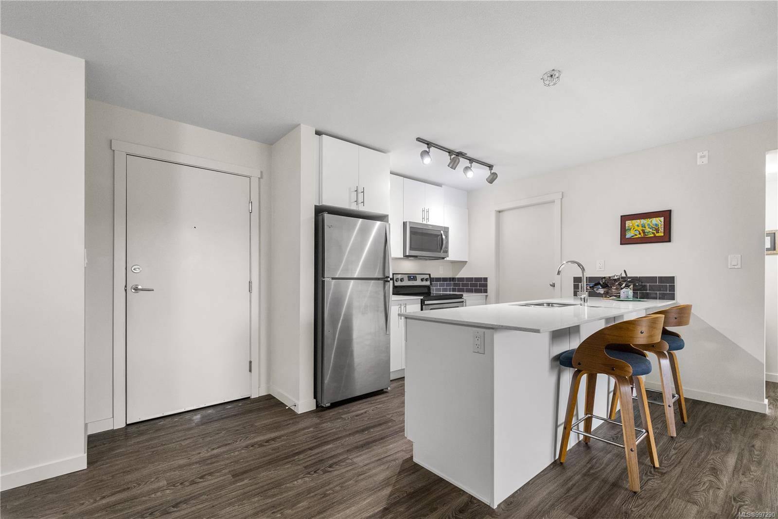 Courtenay, BC V9N 0E5,1944 Riverside Lane #202