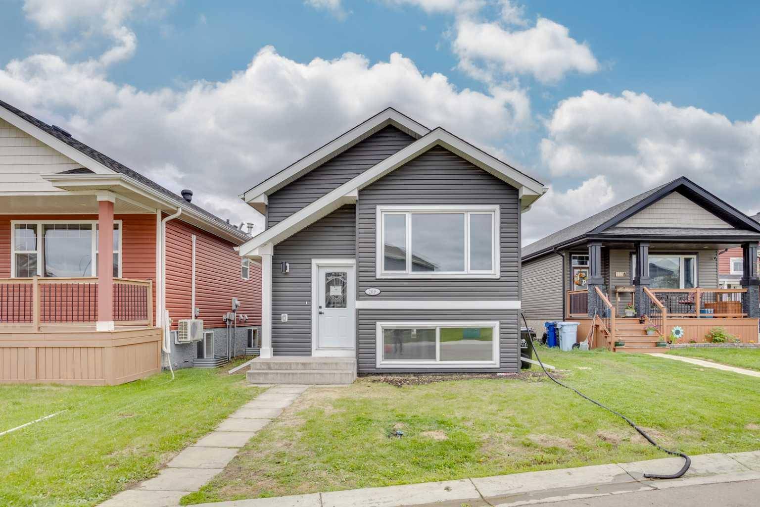 109 Richardson LN, Fort Mcmurray, AB T9H4W5