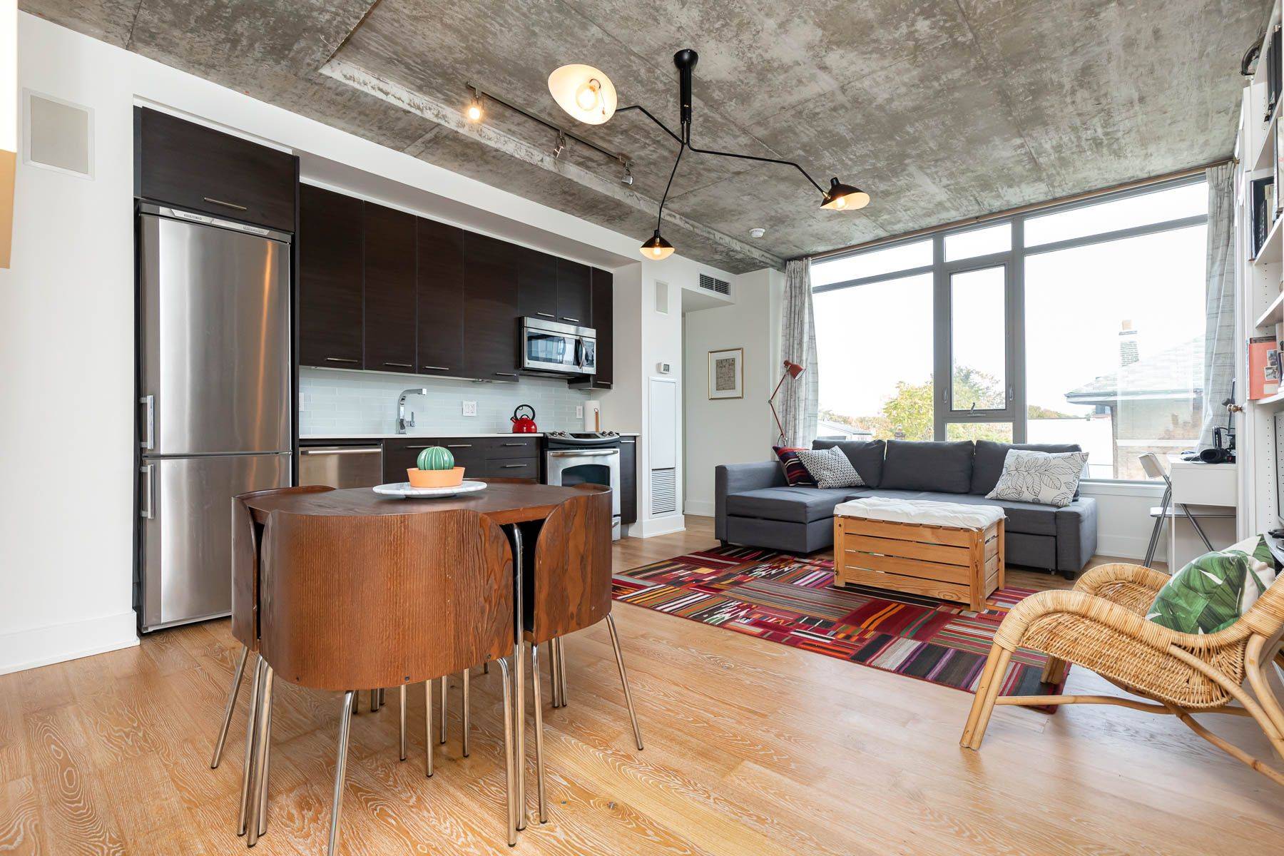 Toronto E01, ON M4M 1G3,630 Queen ST E #310