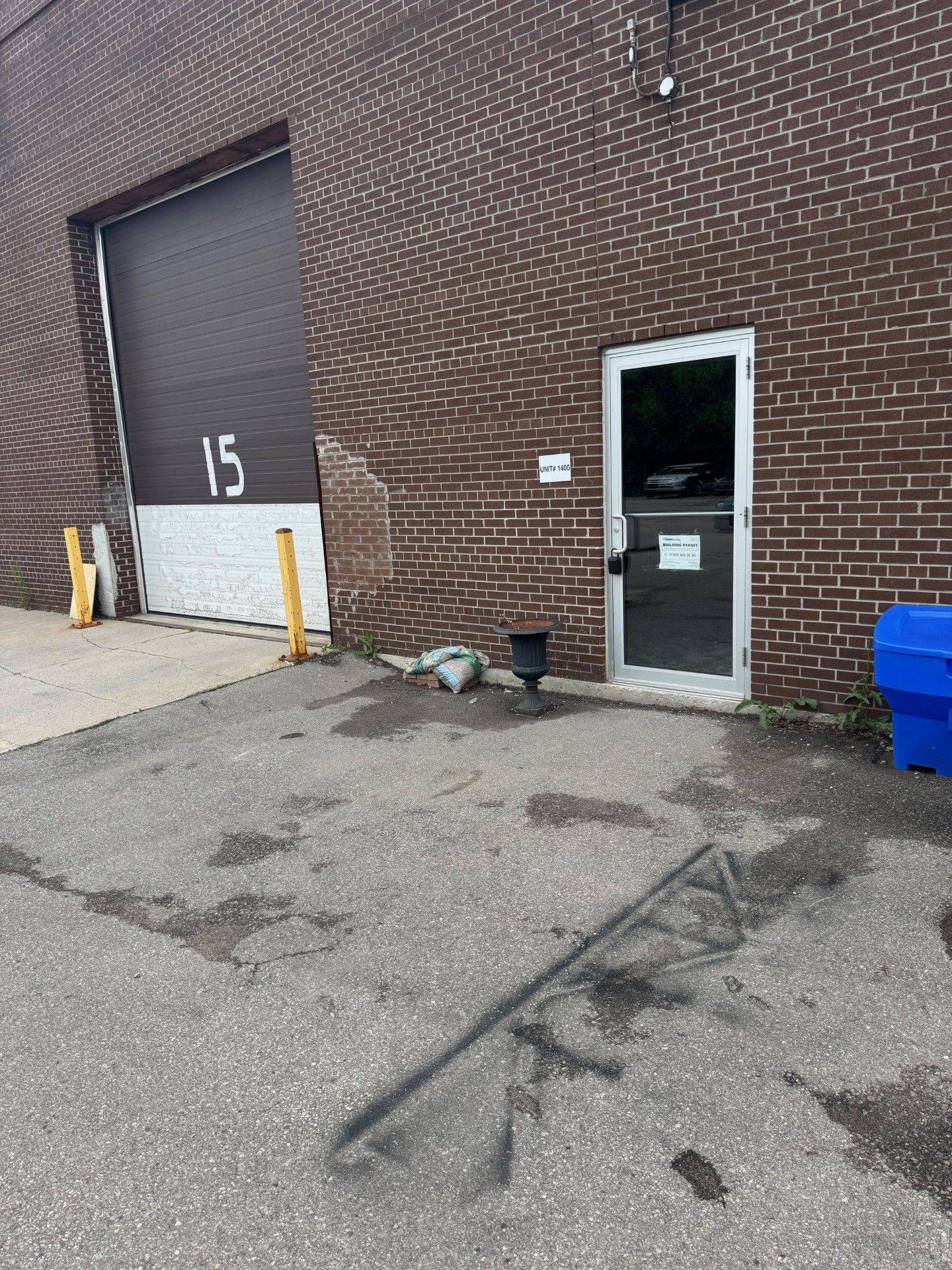 Toronto W08, ON M8Z 2H1,80 Jutland RD #1400