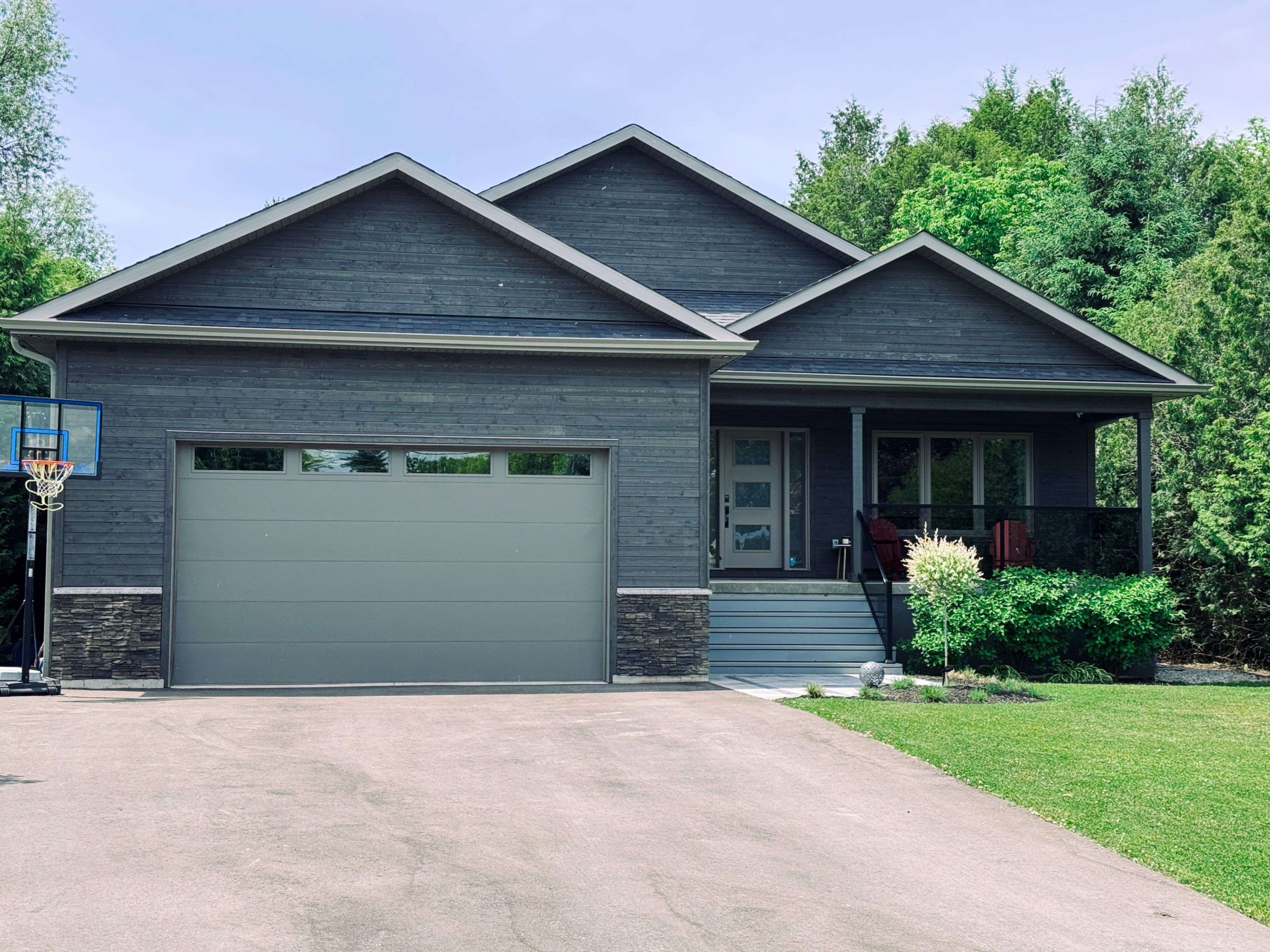 131 Arthur ST E, Blue Mountains, ON N0H 2P0