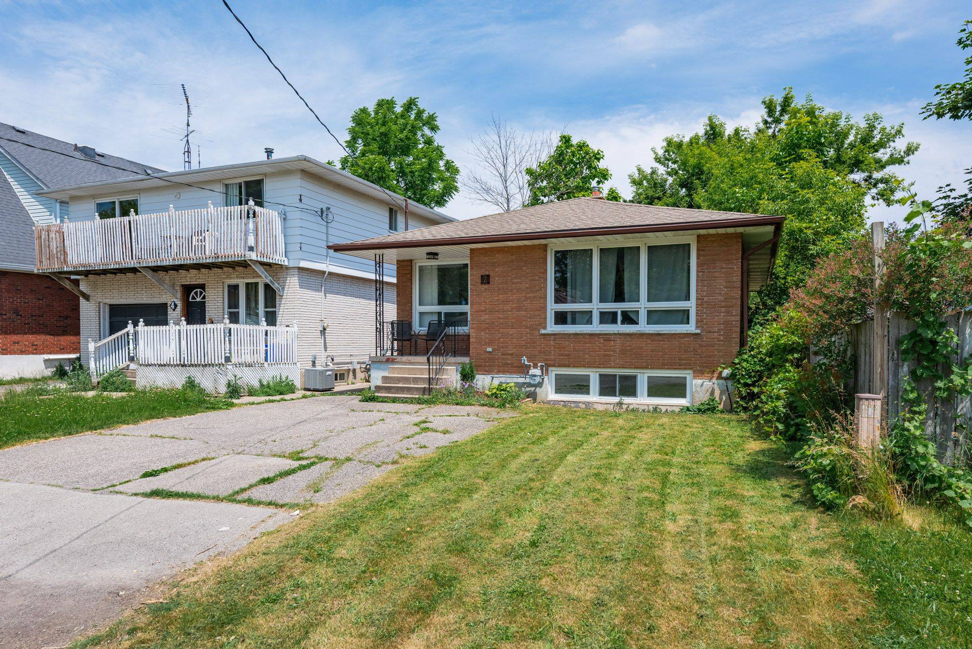 St. Catharines, ON L2S 1C4,2 Vera ST