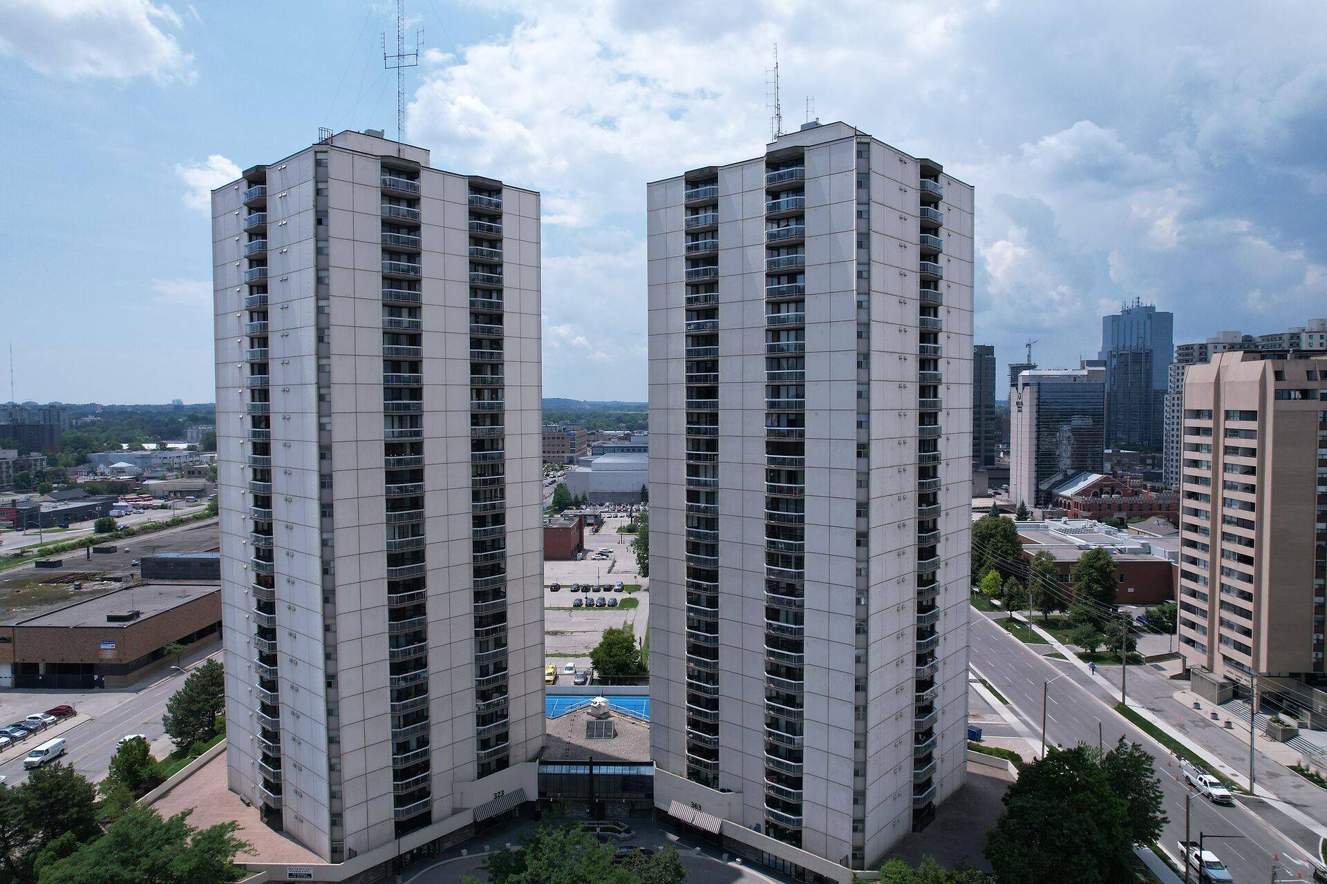 London East, ON N6B 3N8,323 Colborne ST #2506