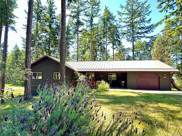 111 Oystercatcher Pl, Salt Spring, BC V8K 2W5